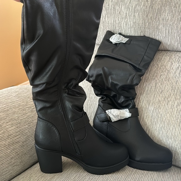 Super cute- Dream Pairs knee high boots. BRAND NEW IN BOX - Picture 5 of 7